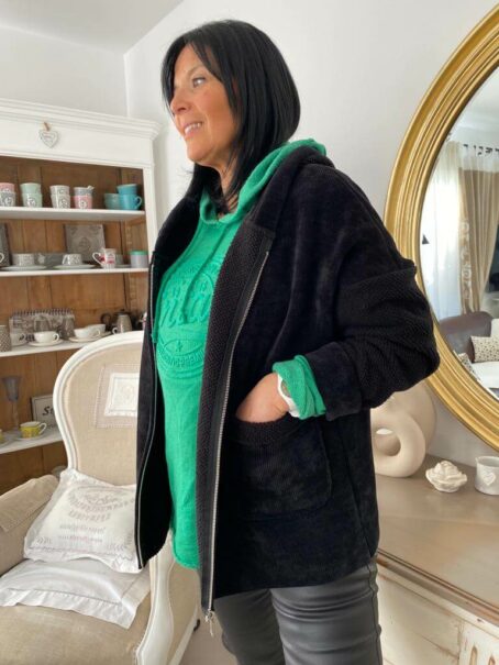 VESTE CAPUCHE VELOURS LINA NOIRE – Image 3